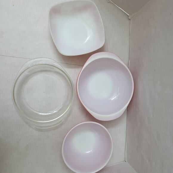 3 Vintage Pyrex Dish Set Pink White Glass 1.5 Quart 515B, 402 + 2qt W Lid 024 - Picture 13 of 15